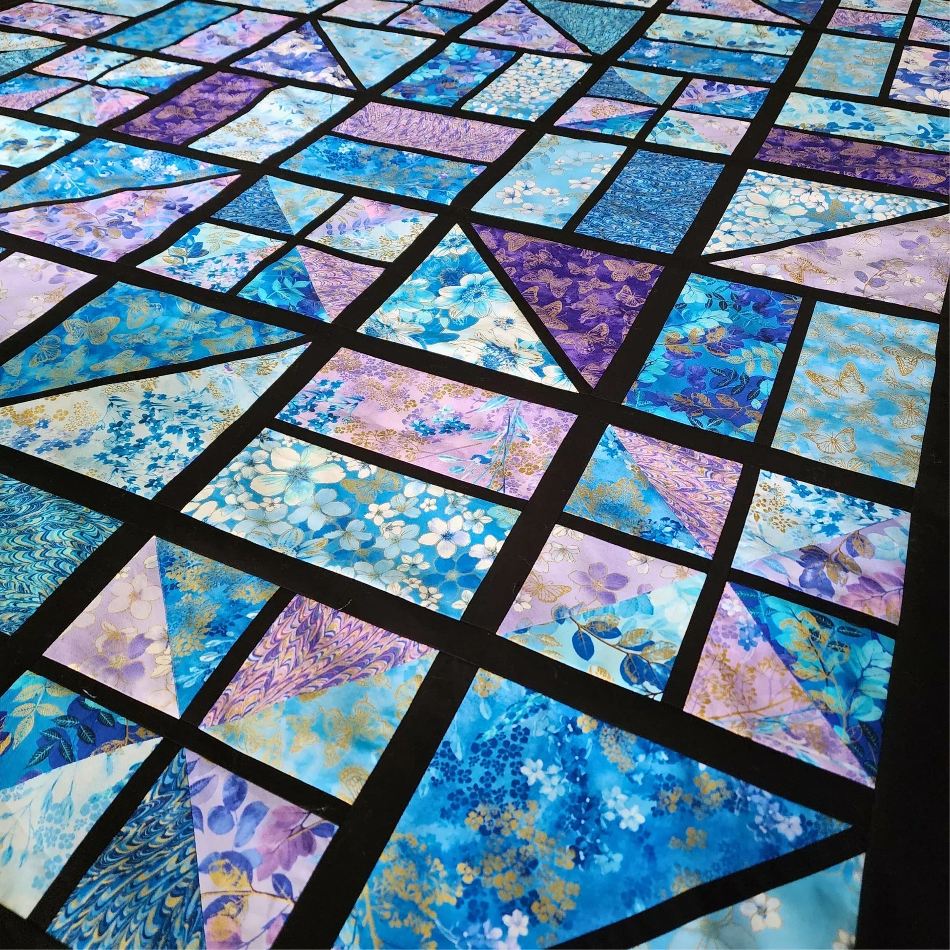 Metallic Impressions Backslash Quilt Kit - Mercury Craft Co.