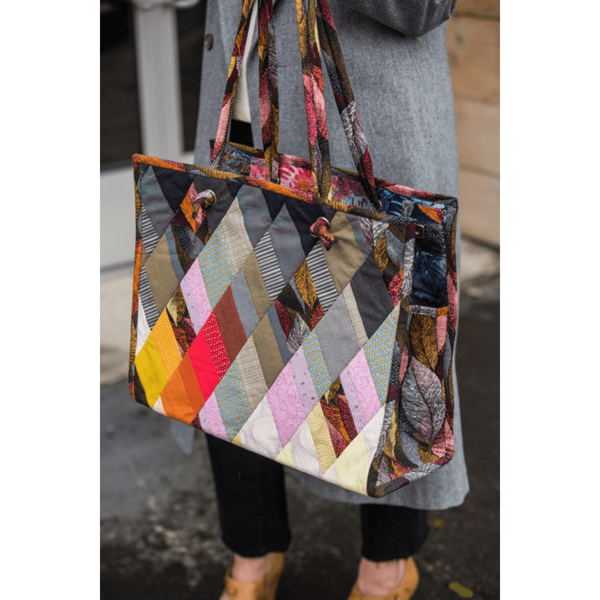 Dancing Diamonds Gem Bag Pattern