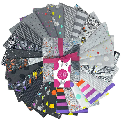True Colors - Graywork Fat Quarter Bundle - 24 Pieces