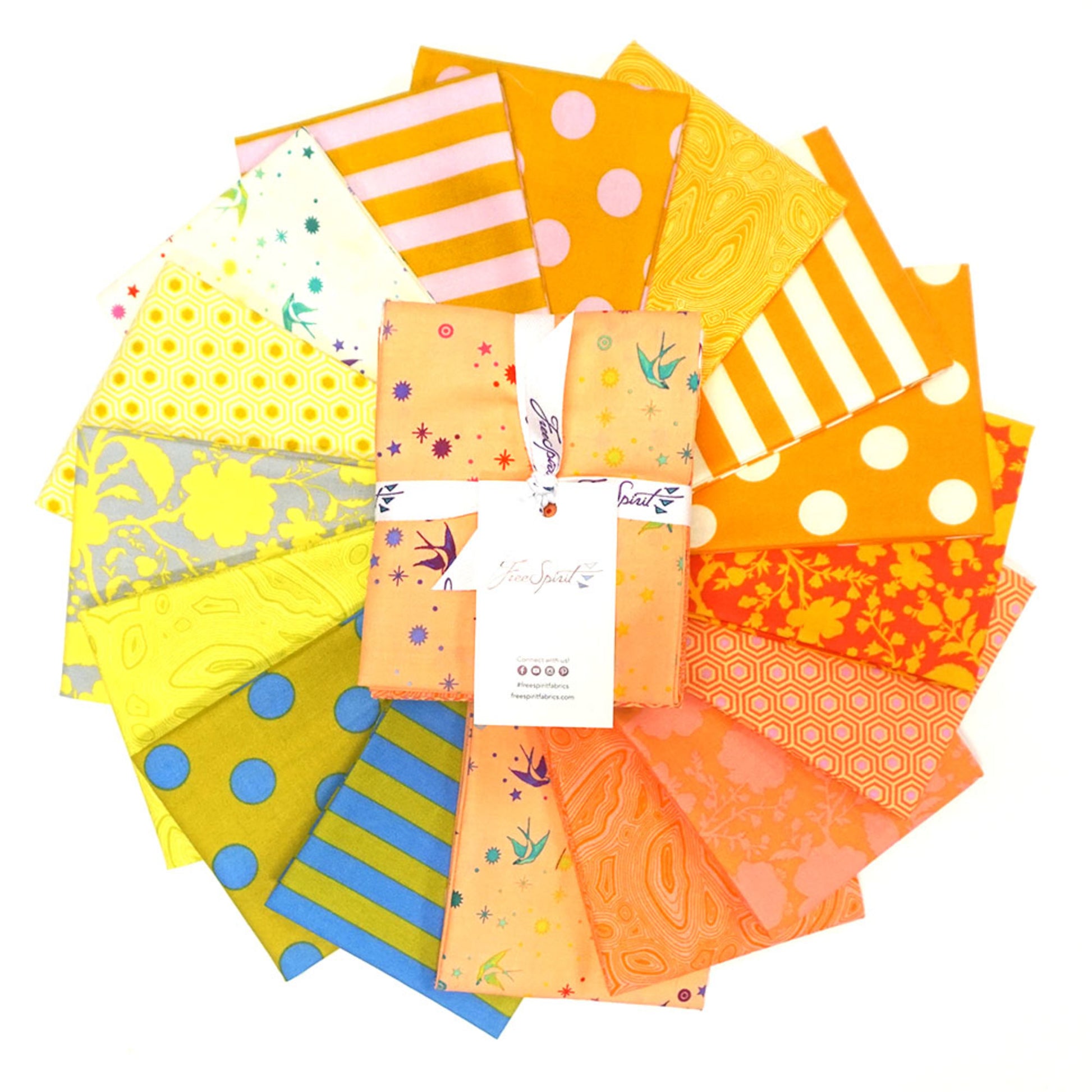 This gorgeous bundle features lively, warm-toned peach and orange prints and is comprised of fabric from both Tula Pink's True Colors collection as well as her companion Pom Poms & Tent Stripes.